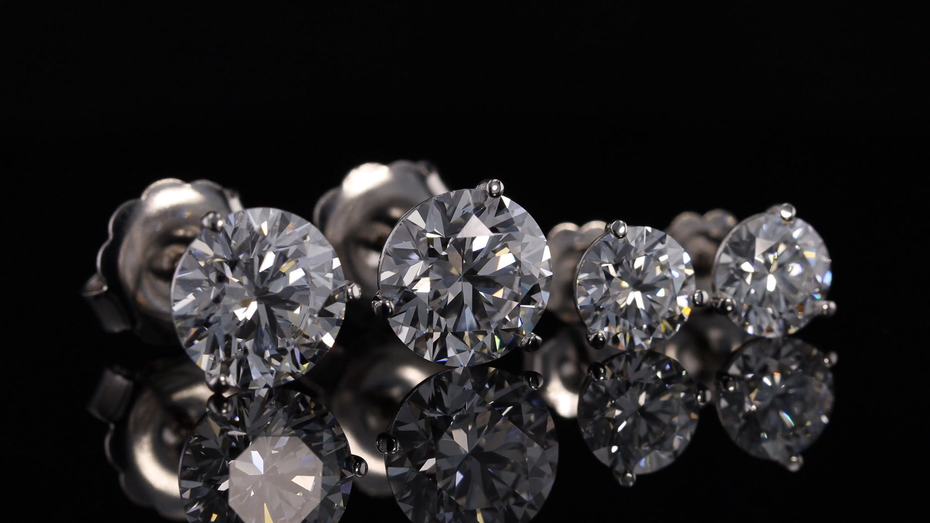 A Guide to Lab-Grown Diamond Stud Earrings: What You Need to Know
