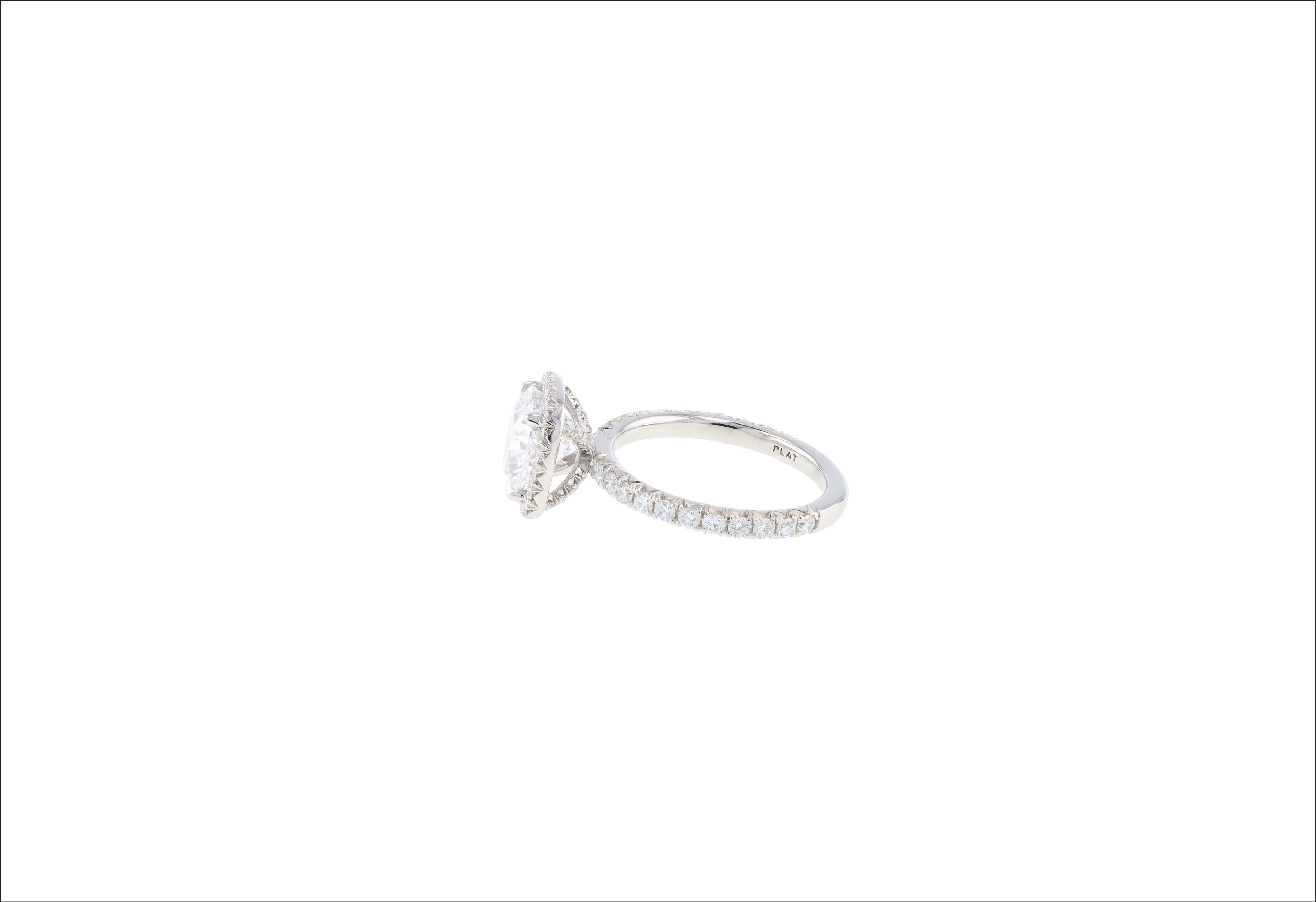 What's The Difference Between Traditional Diamond Pave, U Pave and Fre ...