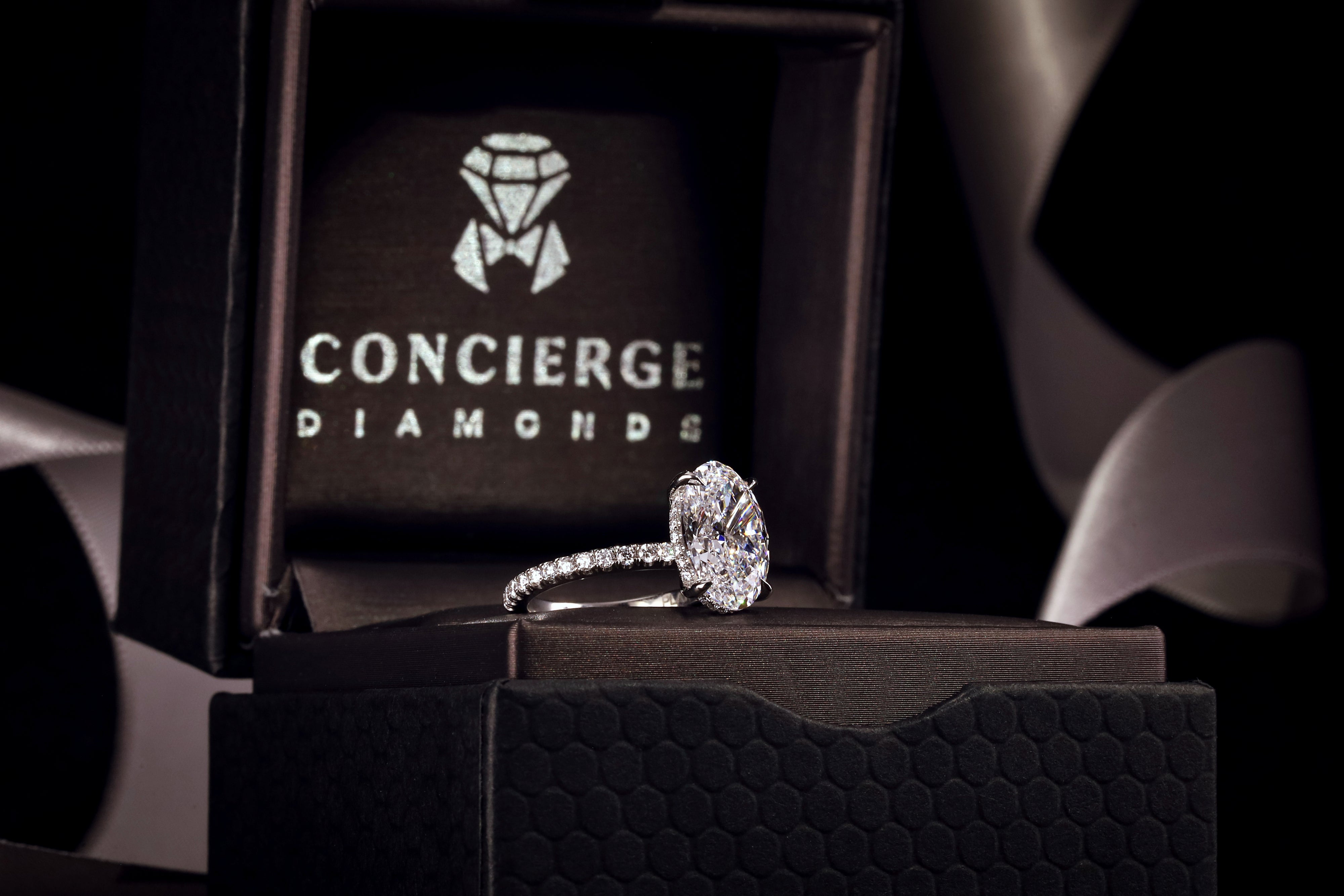 Should you buy an engagement ring from a custom jeweler or a big jewelry brand?