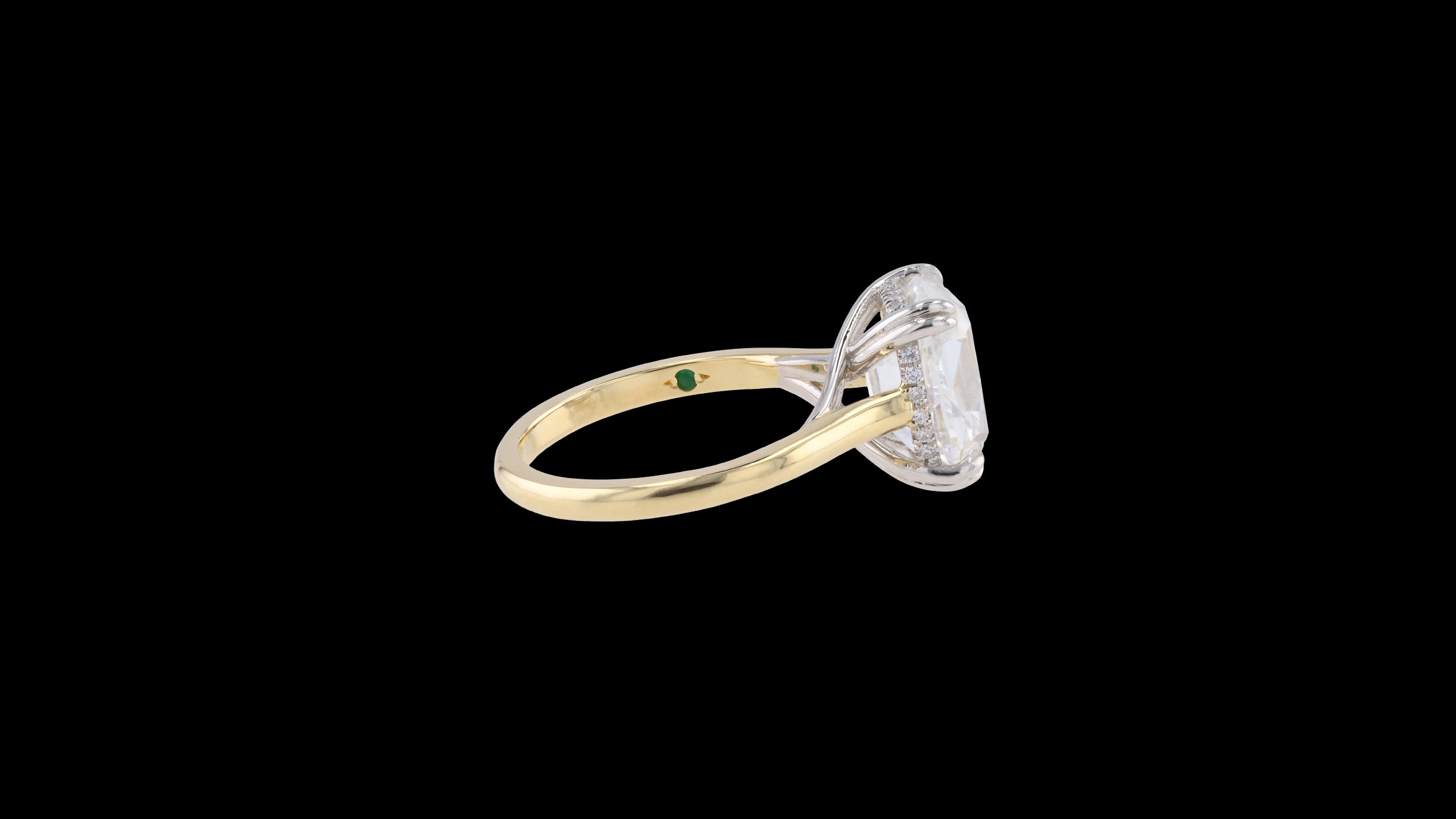 Concierge Diamonds Client Reacts to Unboxing Her Engagement Ring